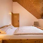 Gaestehaus Heilig 2 * ランゲナルゲン