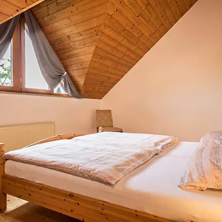 Gaestehaus Heilig 2 *